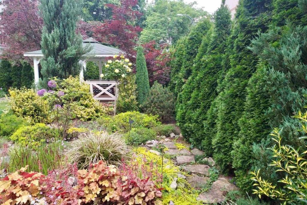 克拉科夫Hidden Gem Garden公寓 外观 照片